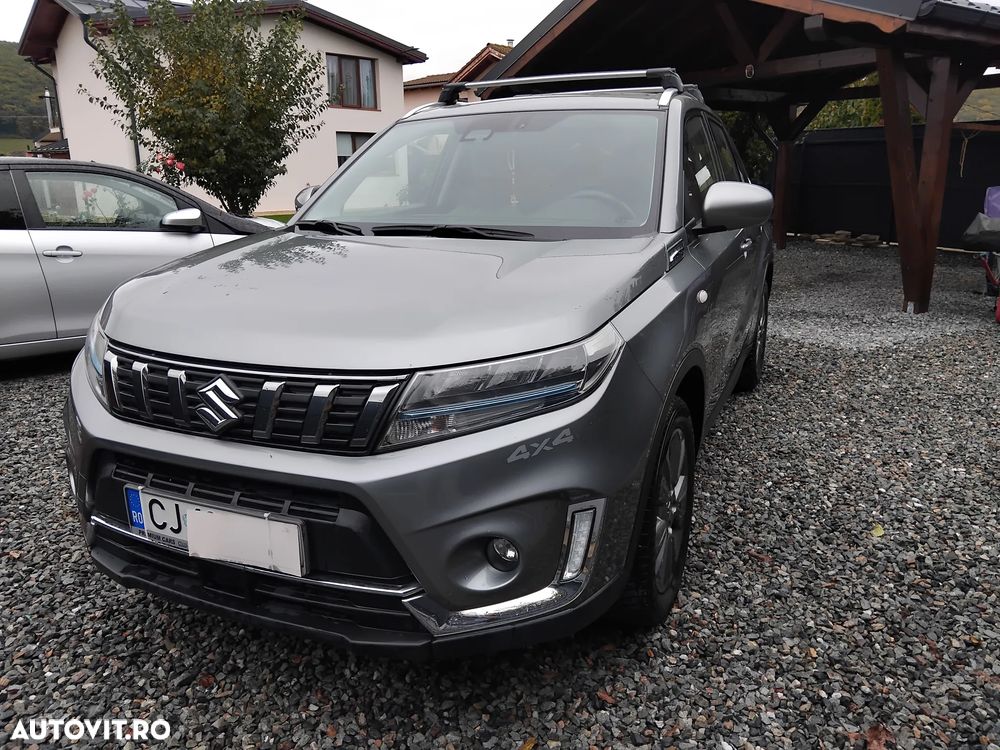 Suzuki Vitara 1.4 Boosterjet AllGrip MHEV Passion - 4