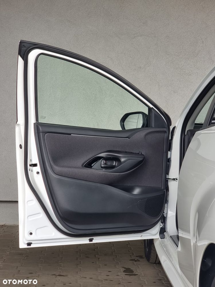Toyota Yaris Hybrid 1.5 Style - 12