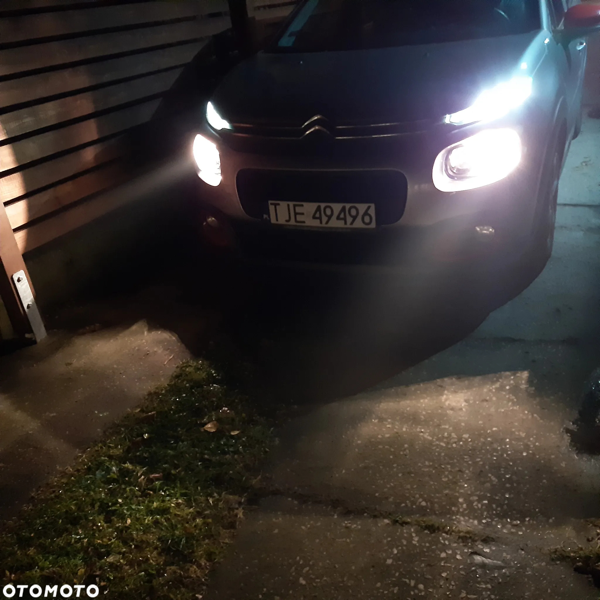 Citroën C3 1.2 PureTech Shine - 8