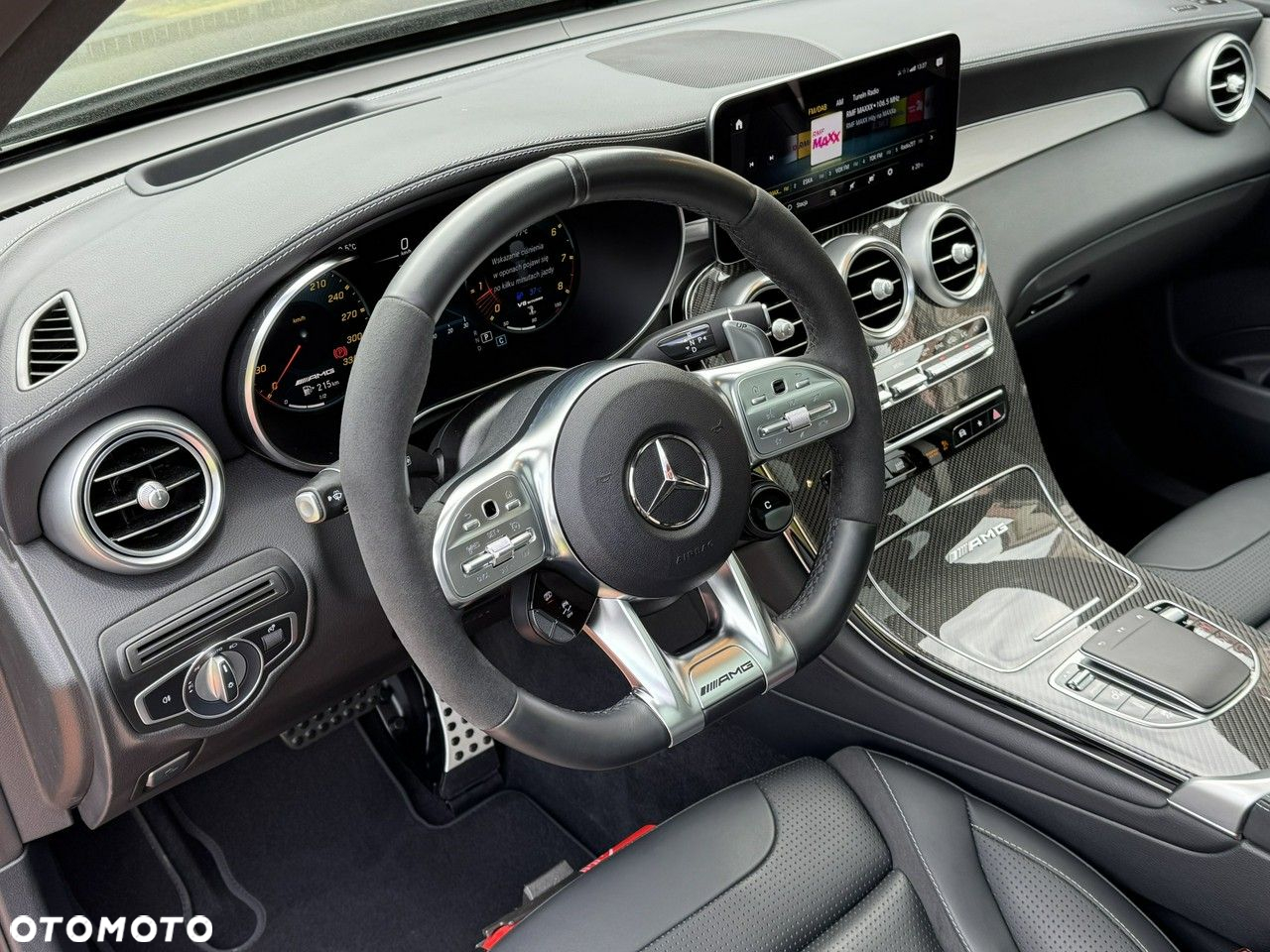 Mercedes-Benz GLC - 24