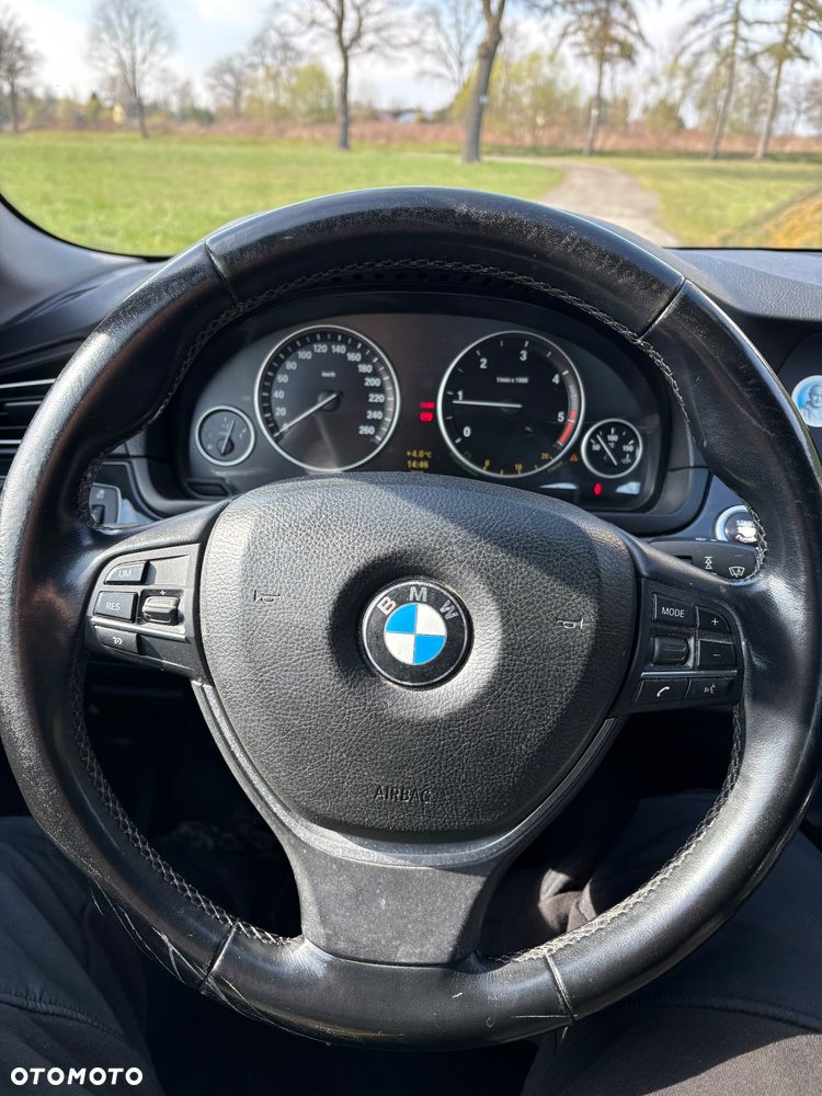 BMW Seria 5 520d - 14