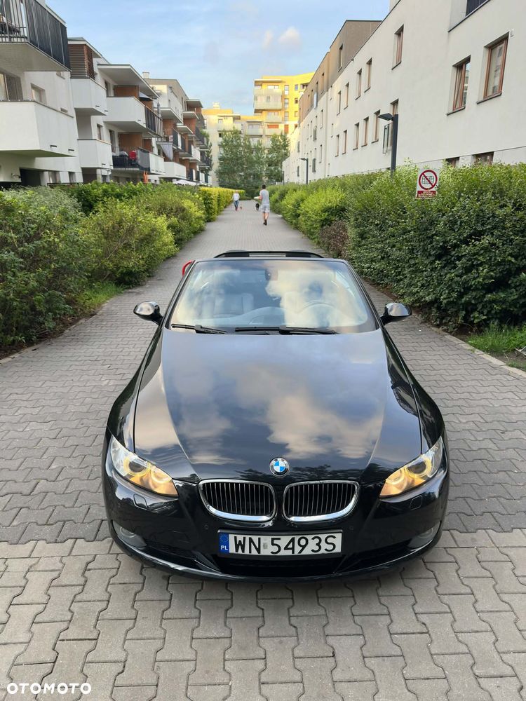 BMW Seria 3 330i - 4