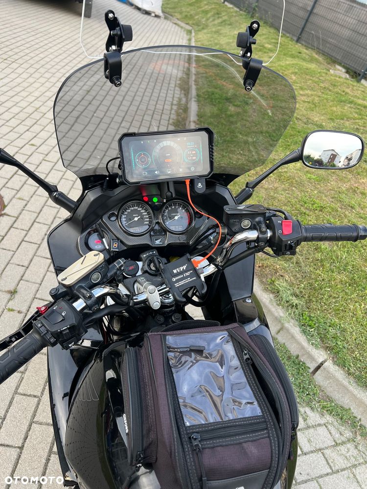 Honda CBF - 2