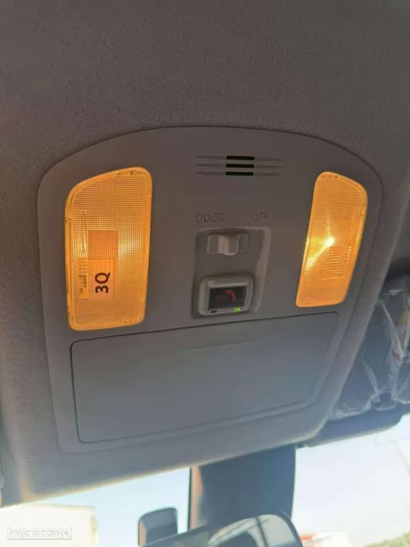 Toyota Hilux 4x4 Cabine Dupla Duty - 22