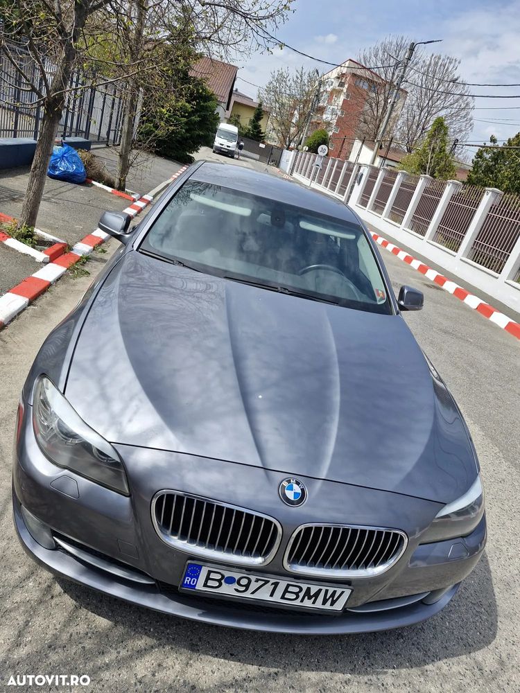 BMW Seria 5 520d - 1