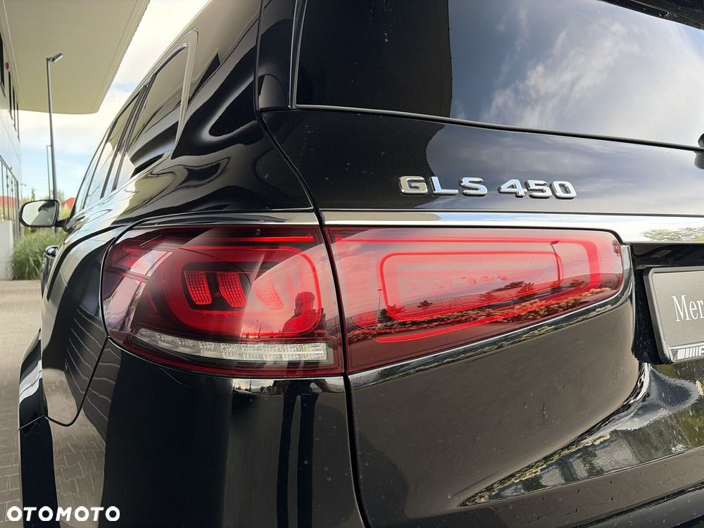 Mercedes-Benz GLS - 18