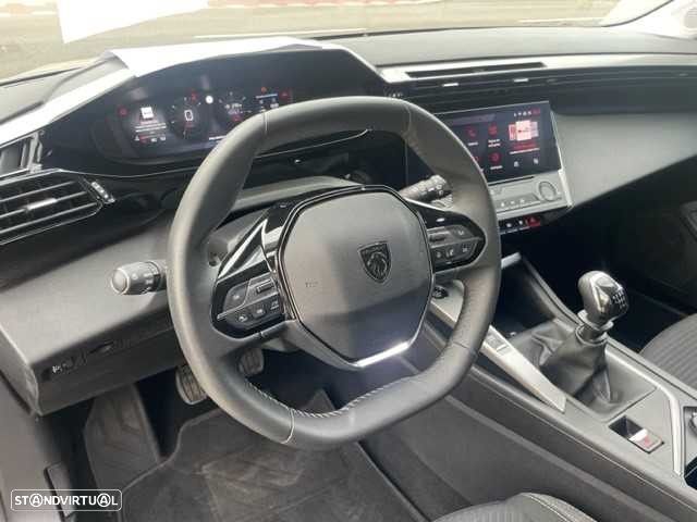 Peugeot 308 1.2 PureTech Active Pack - 17
