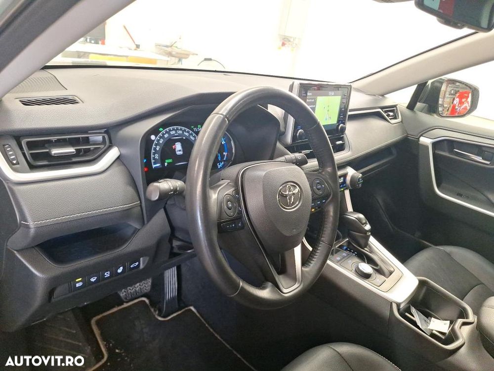 Toyota RAV4 2.5 Hybrid VVT-iE 4x4 Luxury Plus - 4