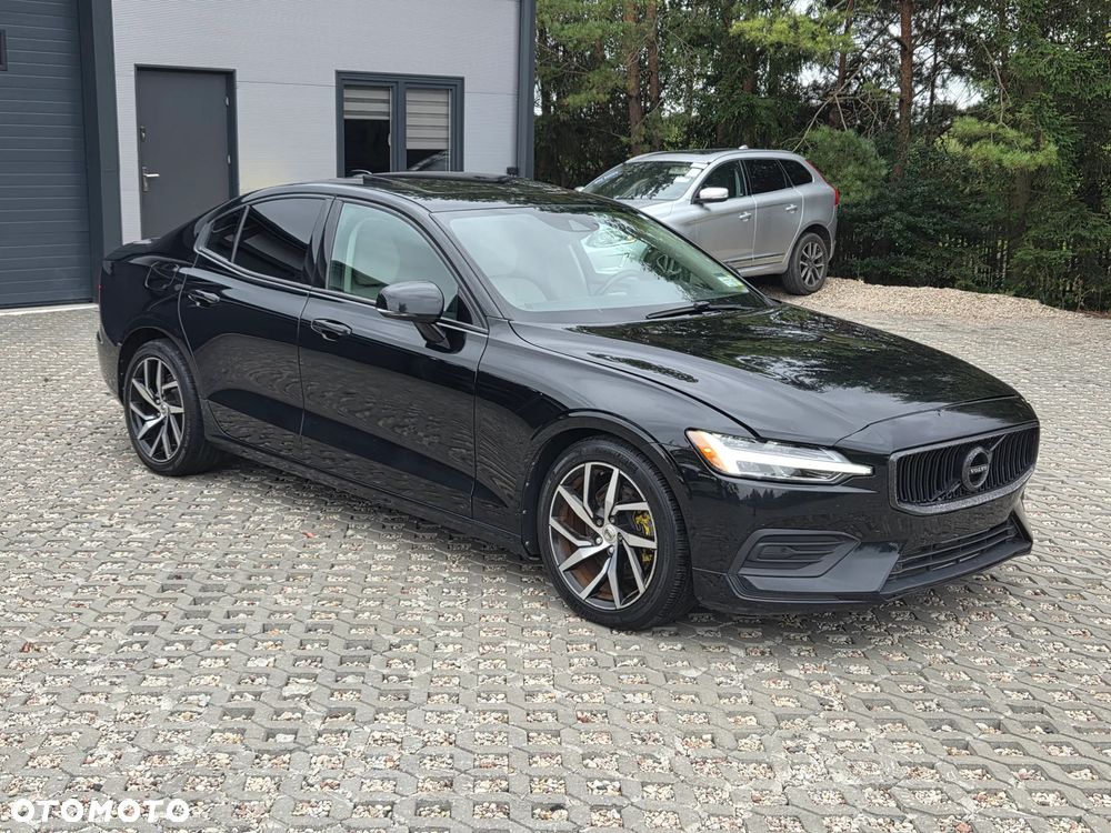 Volvo S60 T5 Momentum Pro - 2