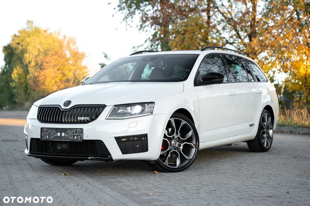 Skoda Octavia 2.0 TDI RS Challenge DSG - 3