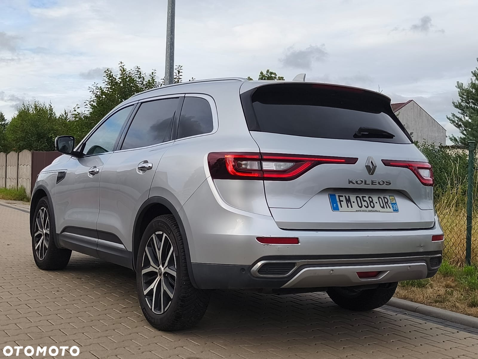 Renault Koleos 1.7 Blue dCi Zen X-Tronic - 5