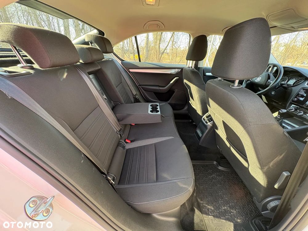 Skoda Octavia 1.5 TSI ACT Ambition - 13