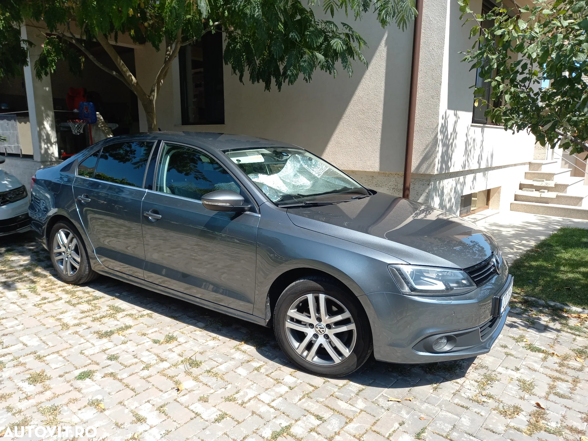Volkswagen Jetta 2.0 TDI CR DPF Highline - 15