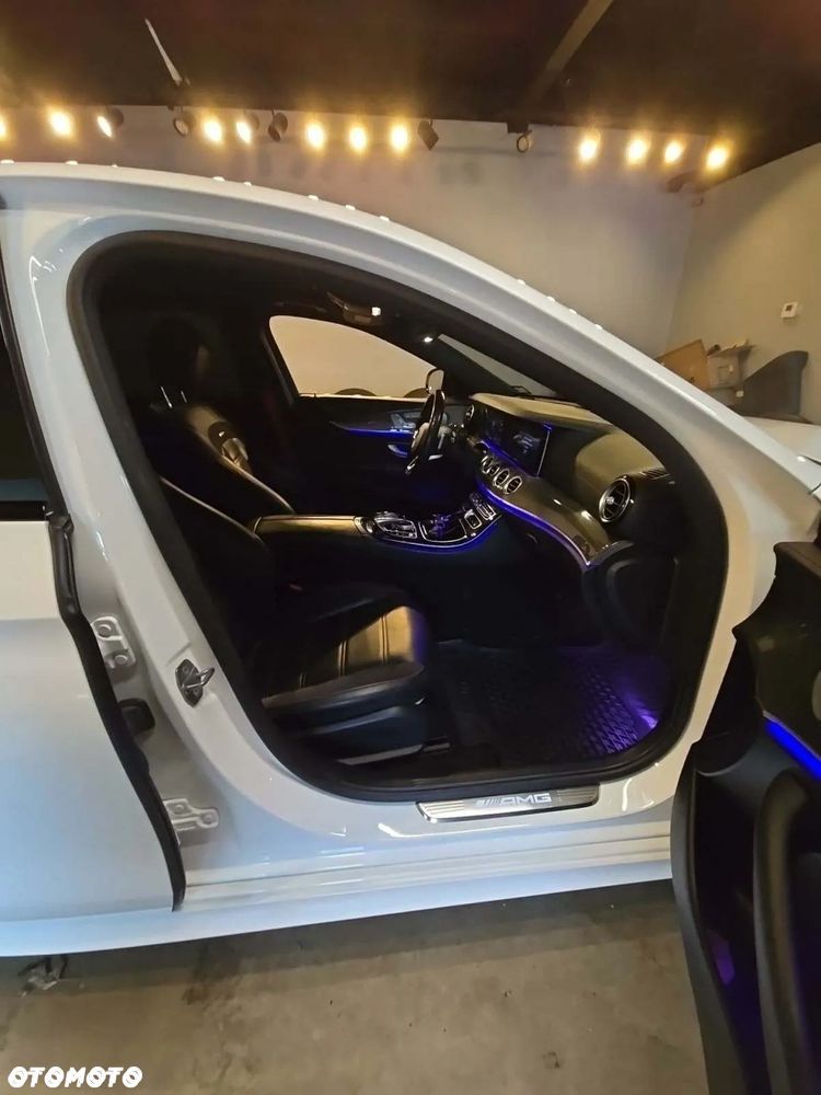 Mercedes-Benz Klasa E 43 AMG 4-Matic - 6