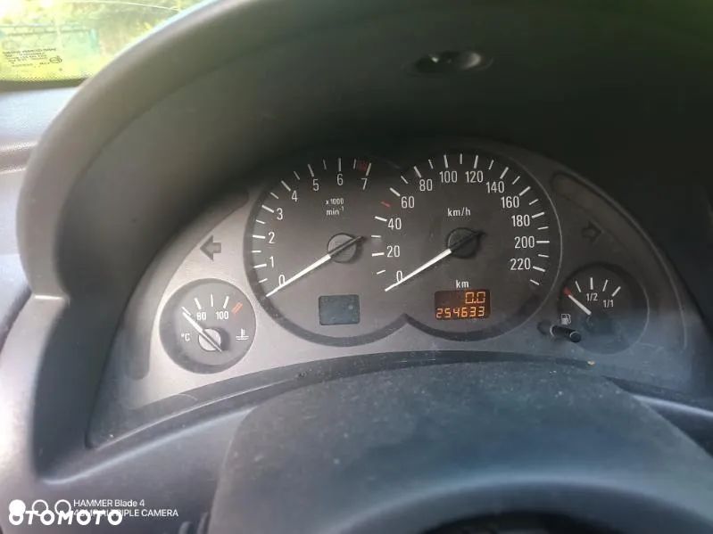 Opel Corsa - 2