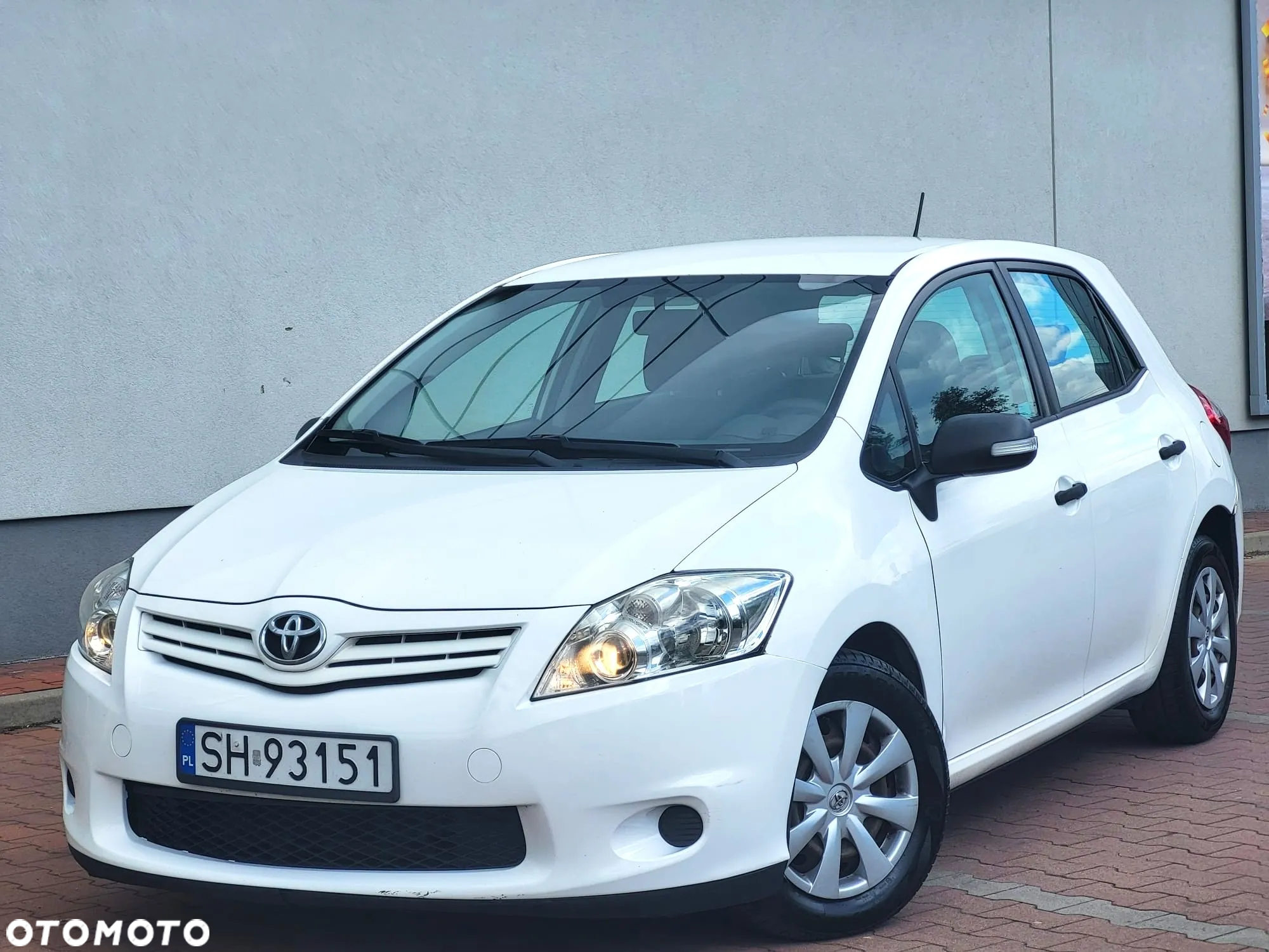 Toyota Auris 1.4 D-4D Active - 5