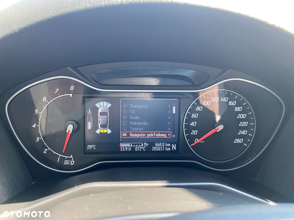 Ford Mondeo 2.0 EcoBoost Titanium - 6
