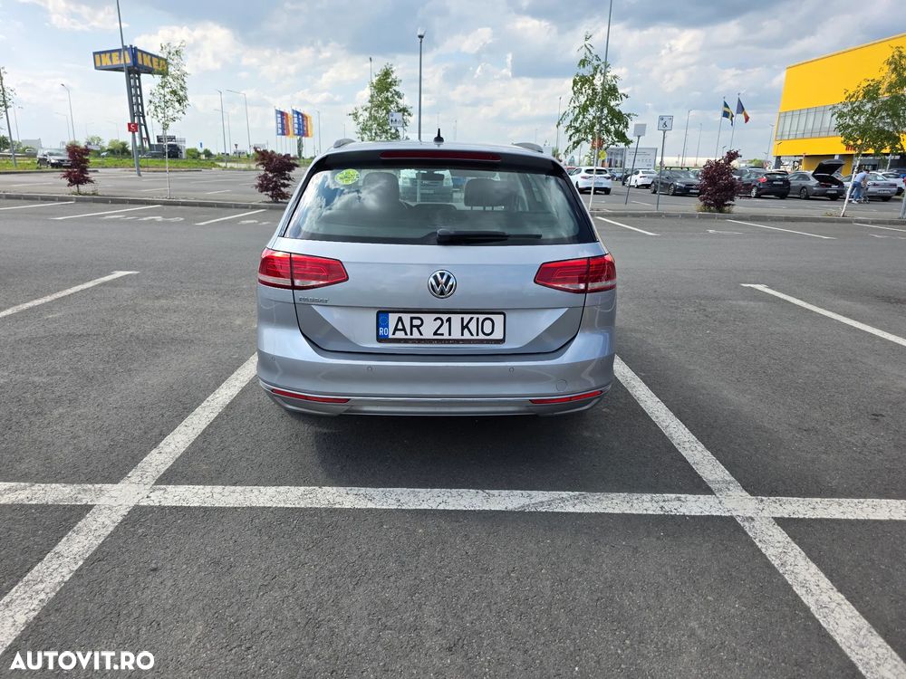 Volkswagen Passat 2.0 TDI DSG Comfortline - 5