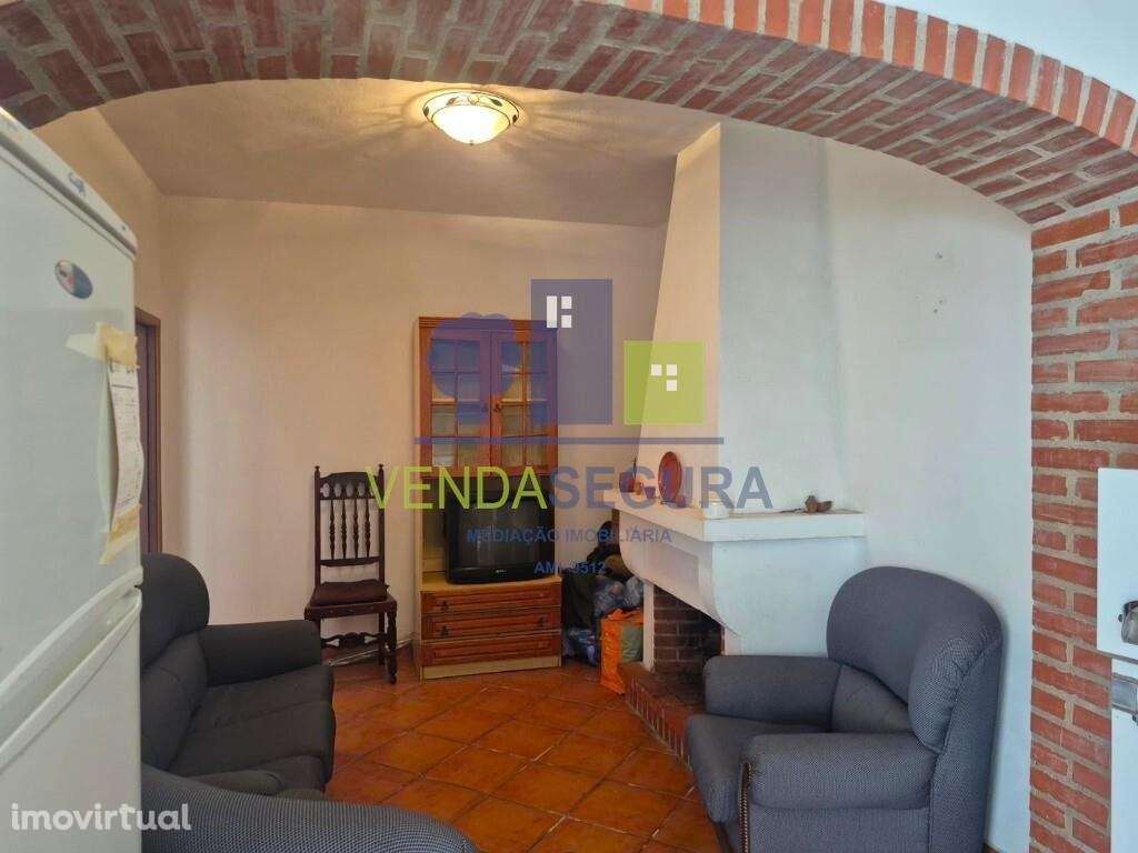 Moradia R/C T2 com Quintal e Terraço | Zona da Salúquia | Moura - Grande imagem: 3/12