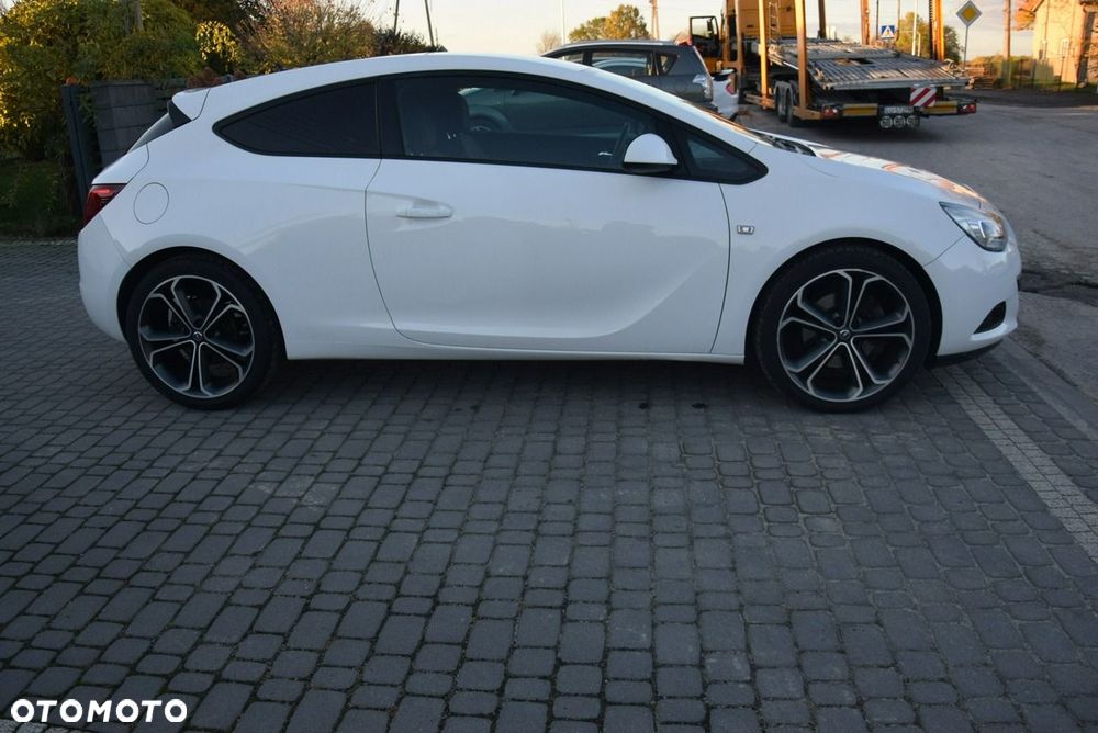 Opel Astra - 10