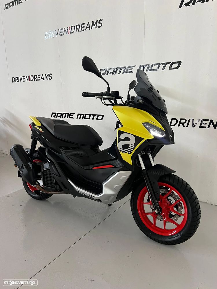 Aprilia SR GT 125 - 9