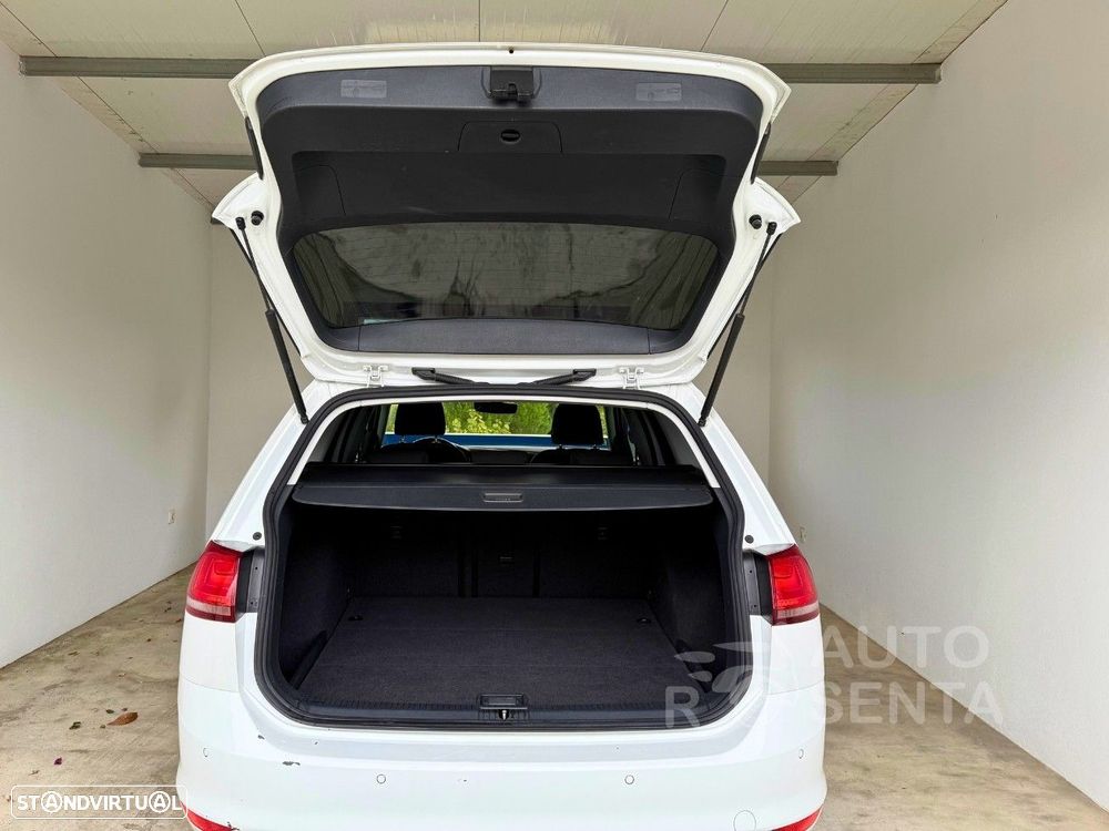 VW Golf Variant 1.6 TDi BlueMotion Confortline - 6