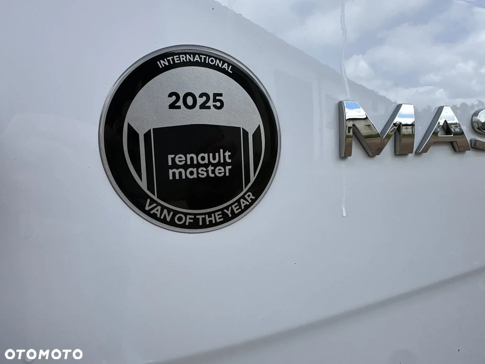 Renault Master - 25