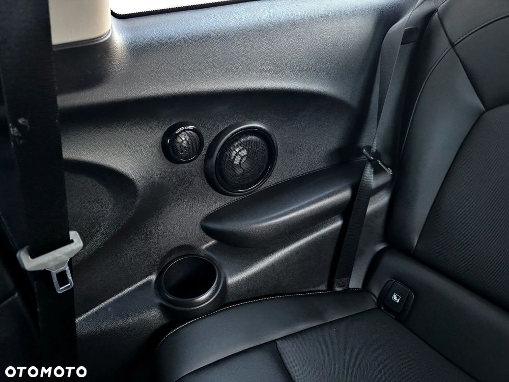 MINI Cooper SE Trim XL - 23