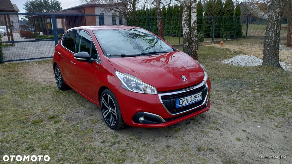 Peugeot 208 - 1