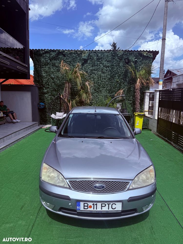 Ford Focus 1.6i 16V - 1