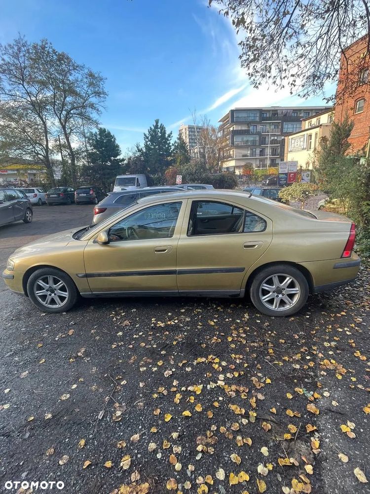 Volvo S60 - 3
