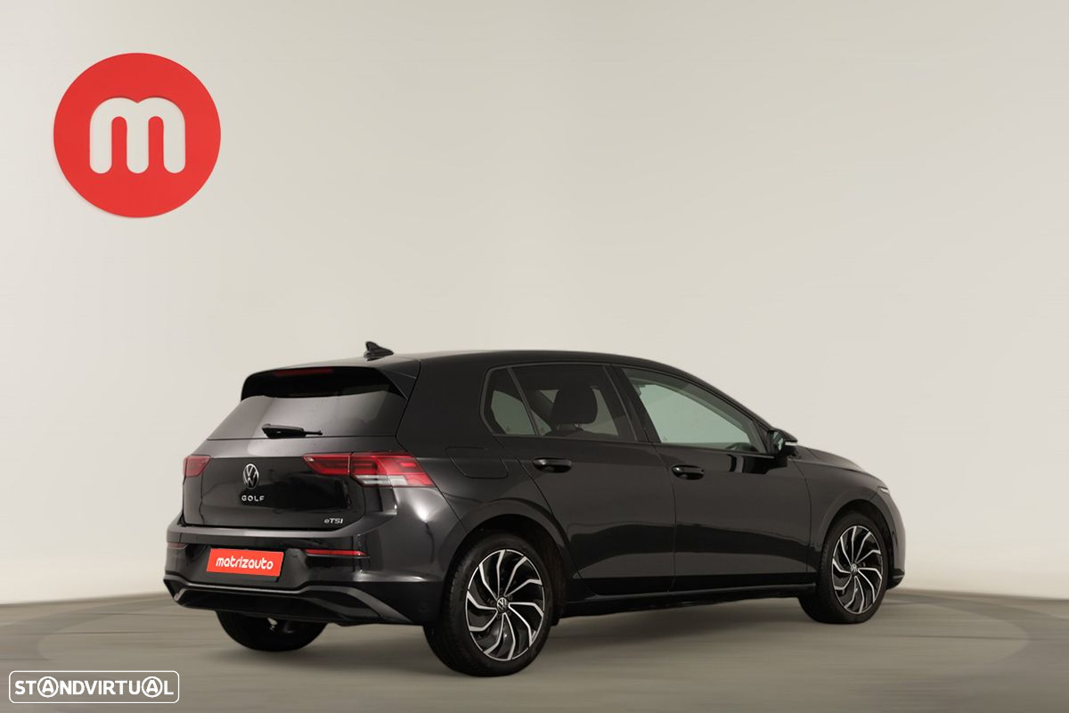 VW Golf 1.0 eTSI Life DSG - 4