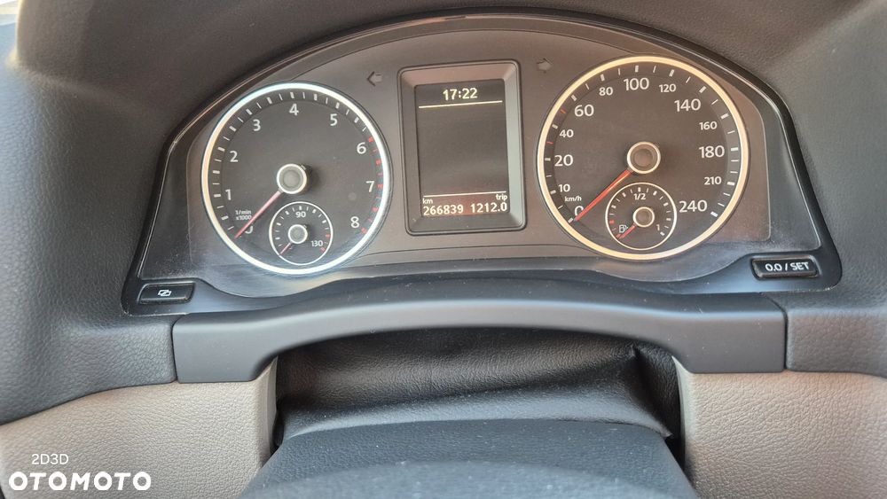 Volkswagen Tiguan - 8