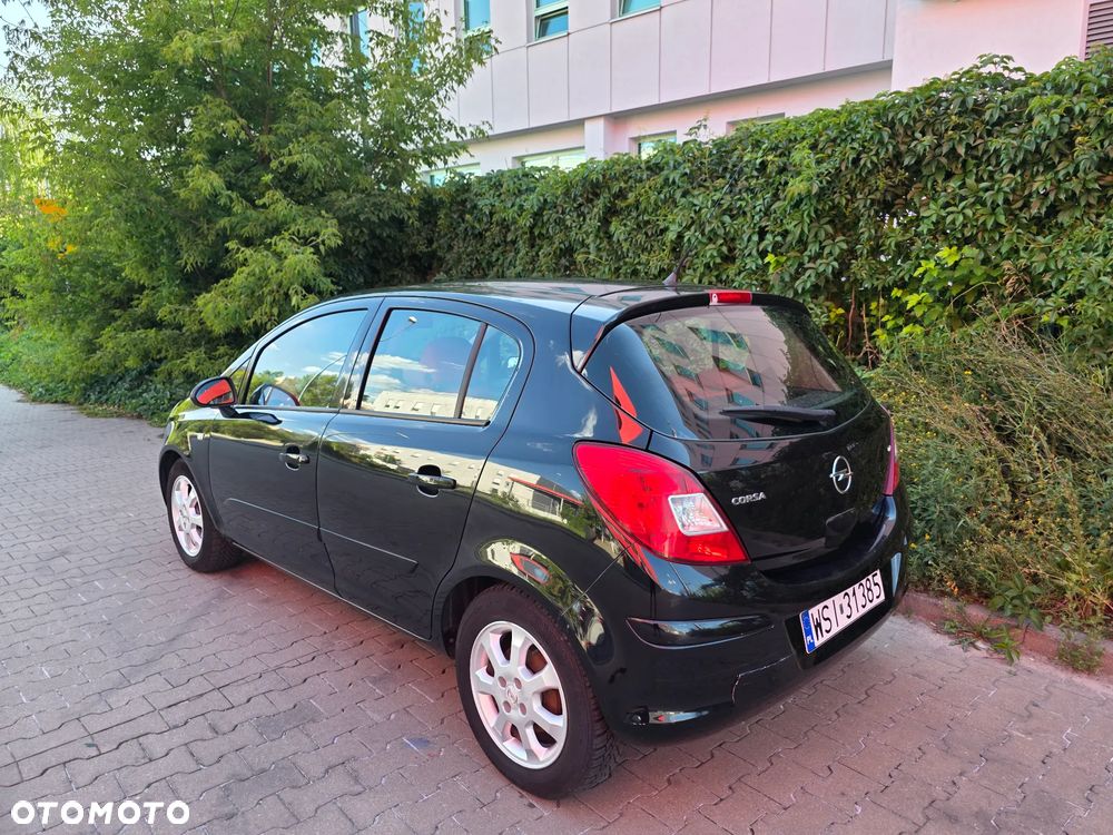 Opel Corsa 1.2 16V Silverline - 3