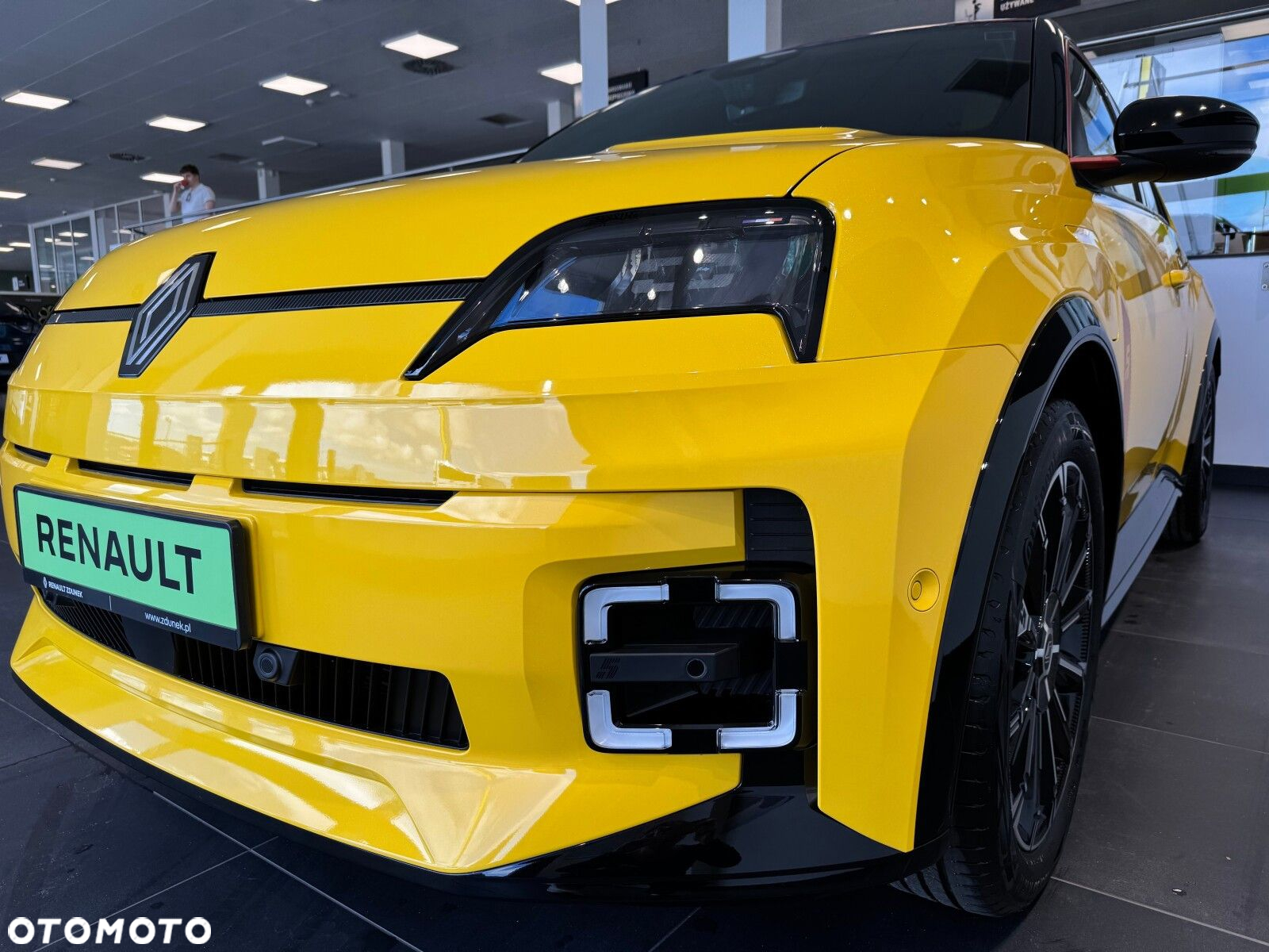 Renault 5 - 10