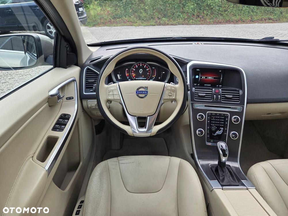 Volvo XC 60 T6 AWD Summum - 12