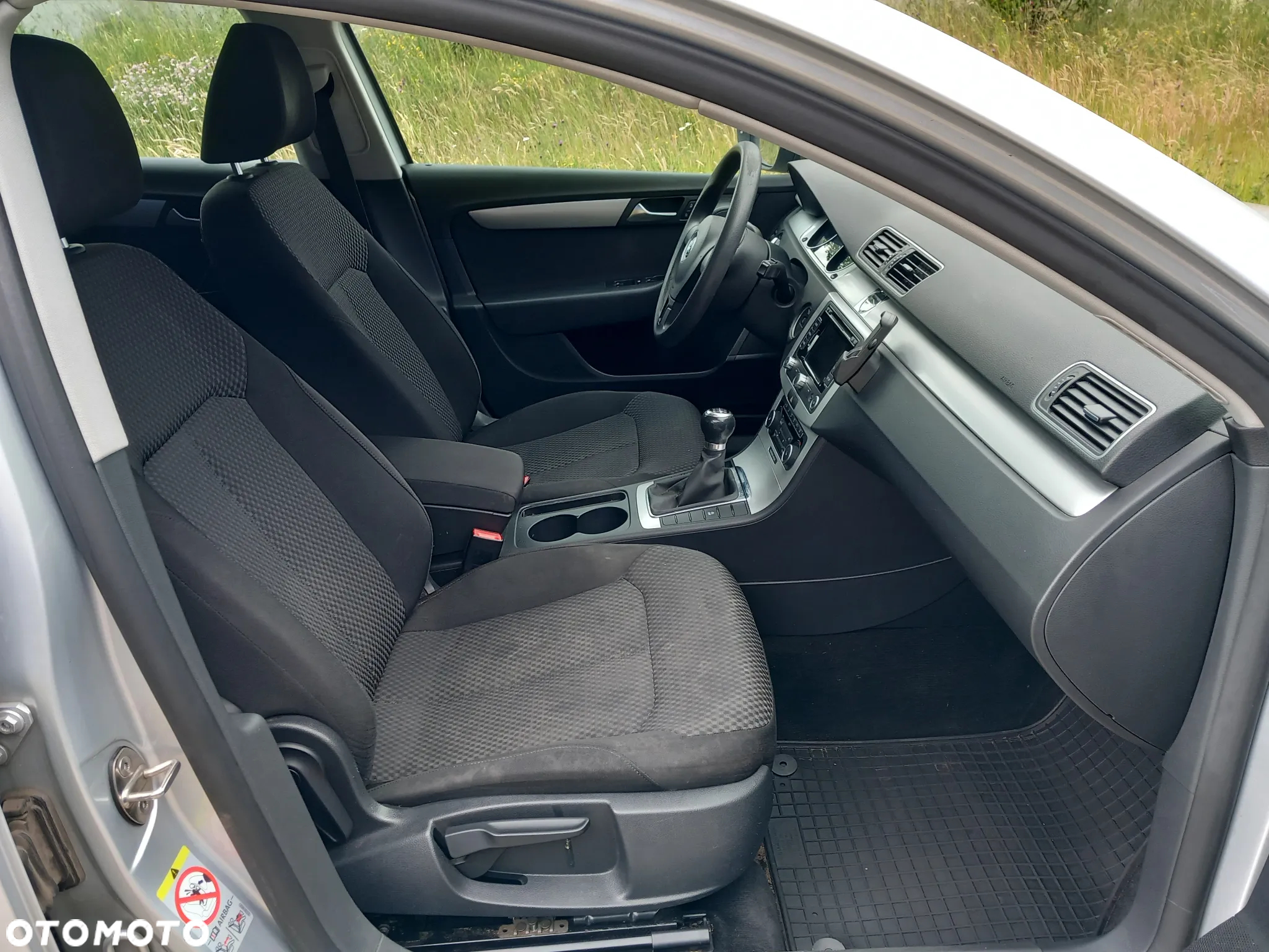 Volkswagen Passat 2.0 TDI Trendline - 9