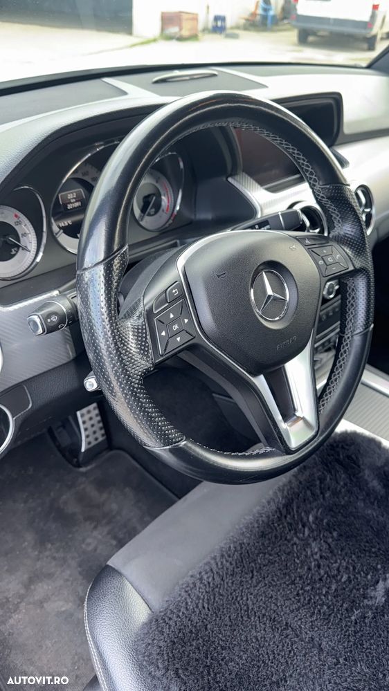 Mercedes-Benz GLK 220 CDI DPF BlueEFFICIENCY 7G-TRONIC SPORT EDITION - 6