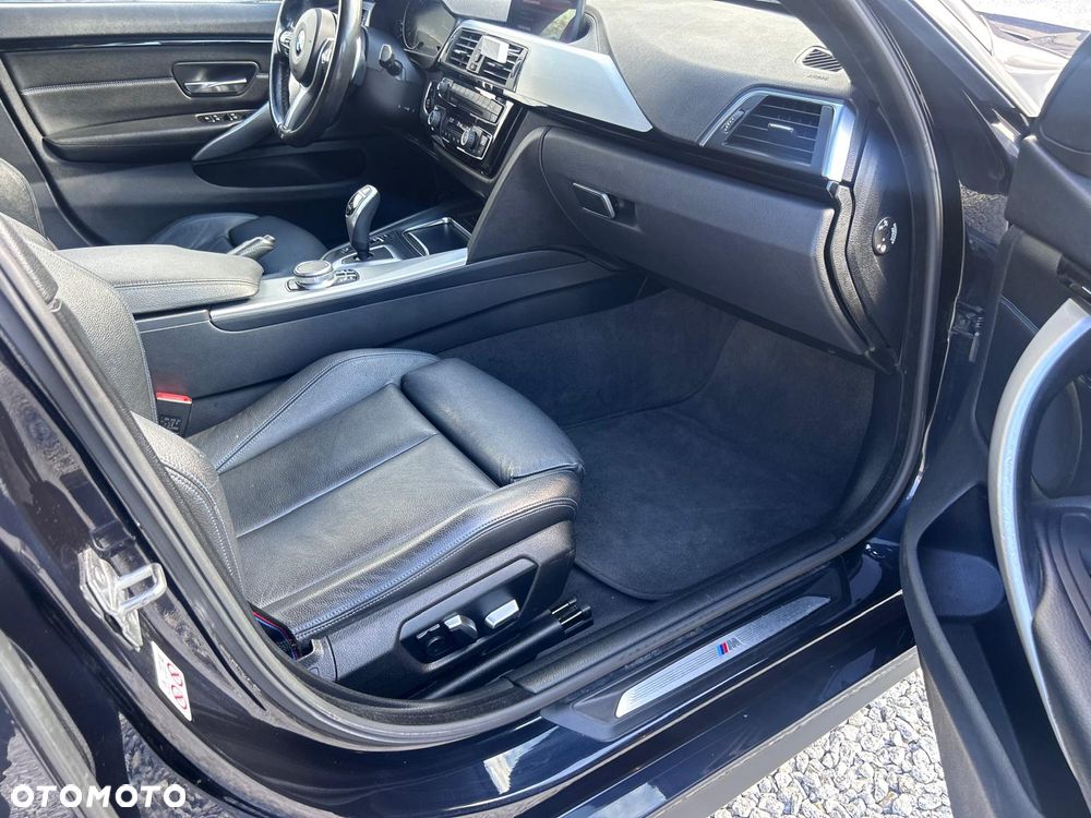 BMW Seria 4 420d xDrive M Sport - 26