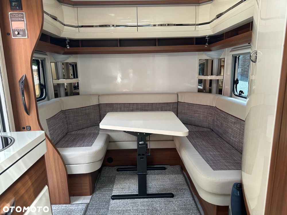 Mercedes-Benz Sprinter Kamper Półintegra Hobby - 40