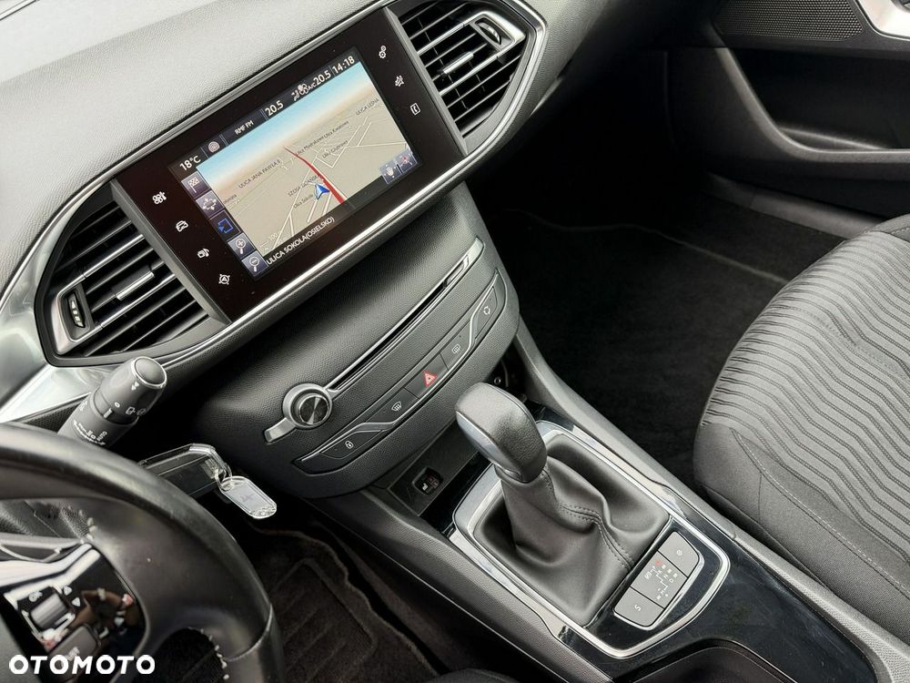 Peugeot 308 - 15