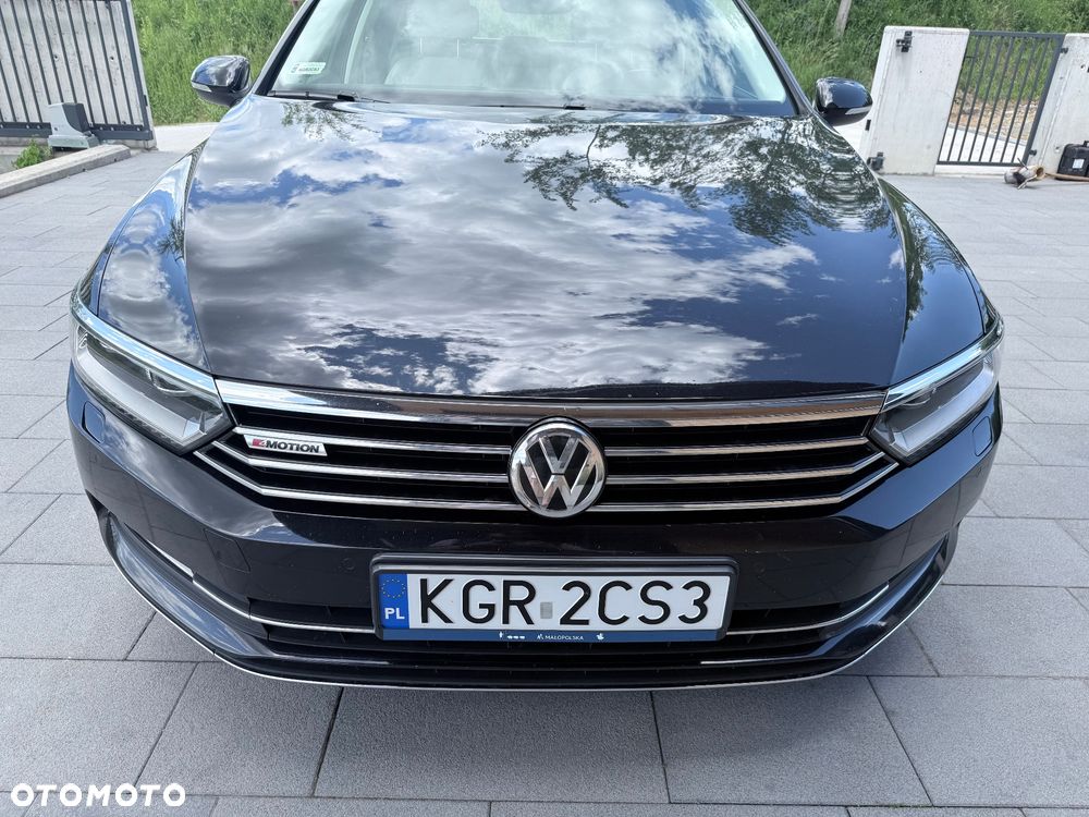 Volkswagen Passat - 17