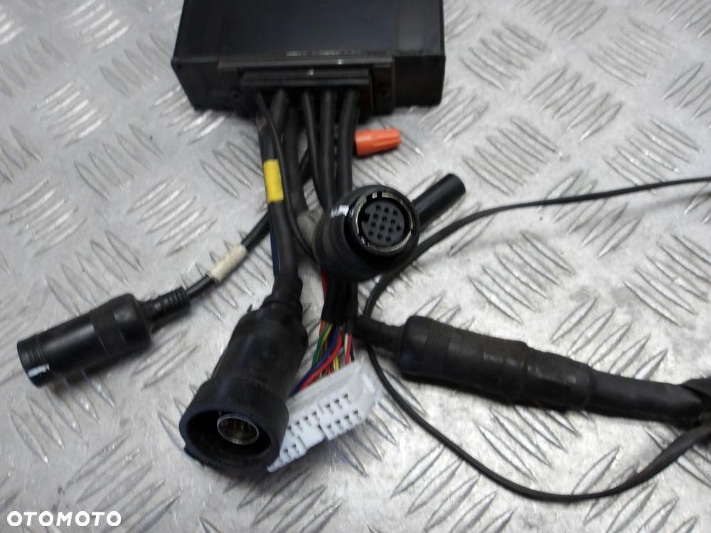 Radio moduł radia Amp Power YAMAHA XVZ 1300 ROYAL STAR VENTURE 99-13r   PN. 4XY-88132-01 - 6