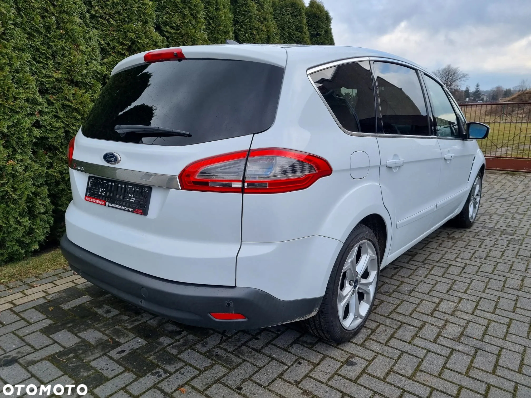 Ford S-Max 2.0 TDCi DPF Titanium - 4