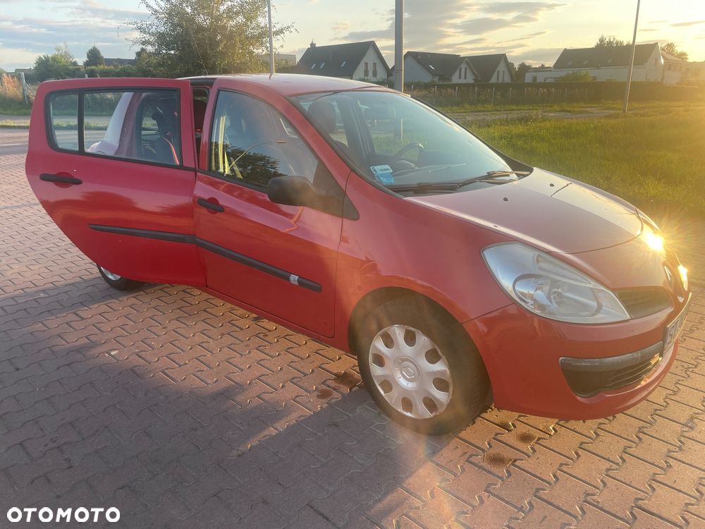 Renault Clio 1.2 16V Wind - 17