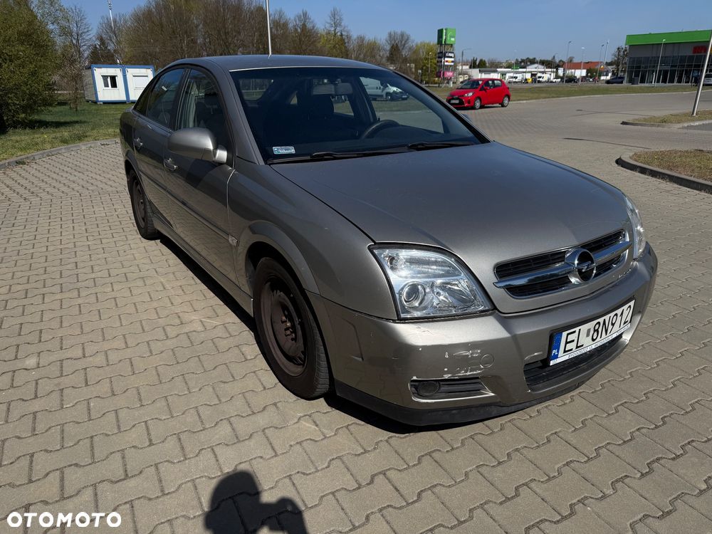 Opel Vectra 2.2 - 1