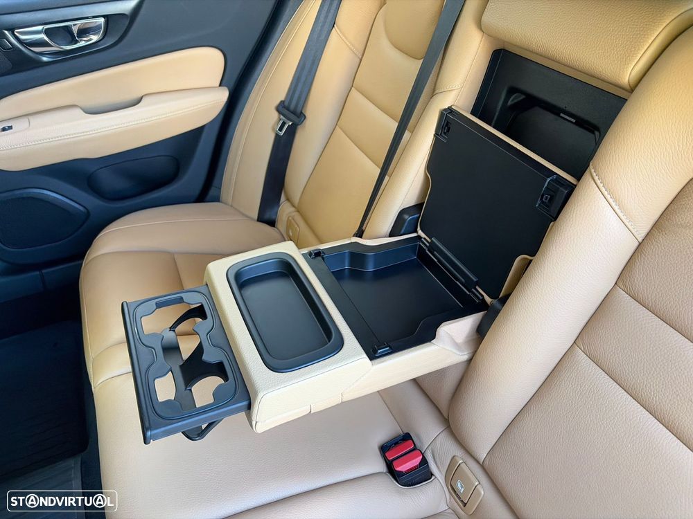 Volvo V60 2.0 D4 Inscription Geartronic - 11