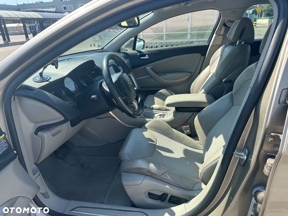 Citroën C5 2.0 HDi Exclusive - 11
