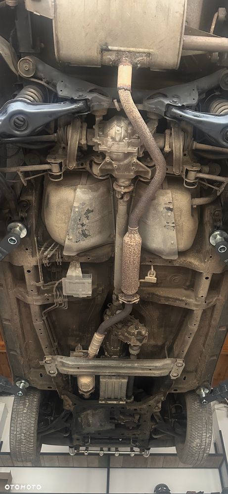 Suzuki Grand Vitara 2.0 De luxe - 17