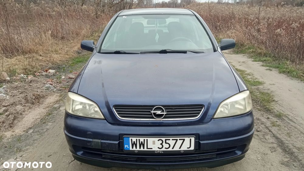 Opel Astra 1.6 GLS - 1